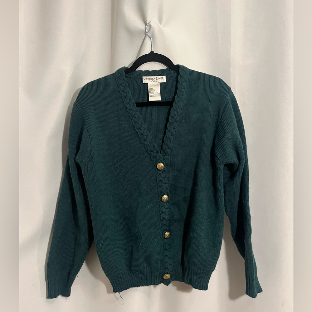 GREEN AND GOLD BUTTONED CARDIGAN SWEATER